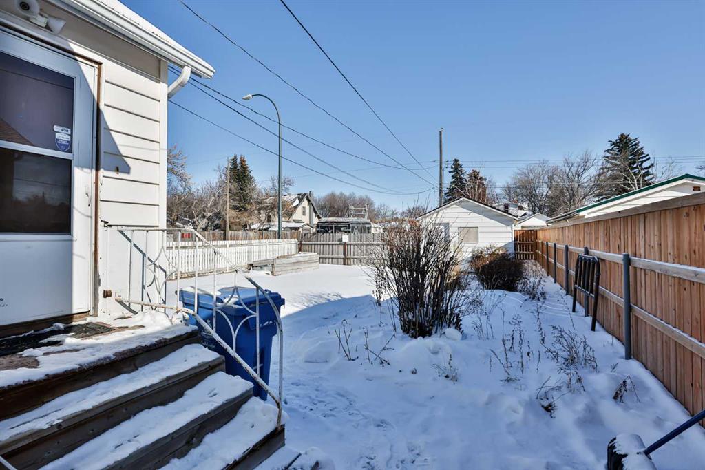 Picture for 431 12B Street N