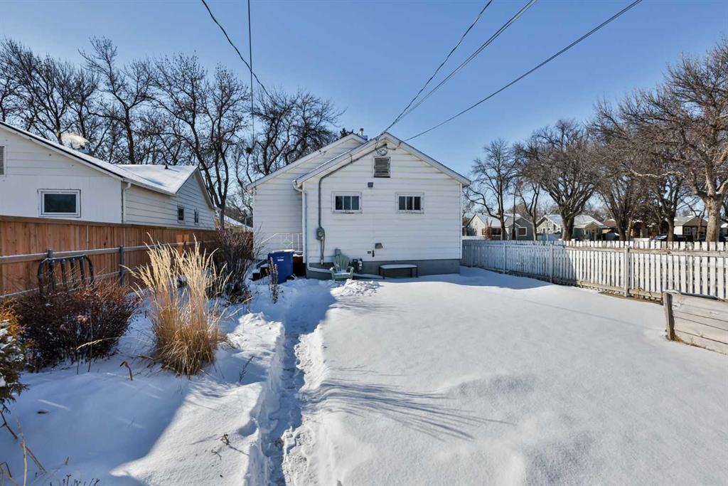 Picture for 431 12B Street N