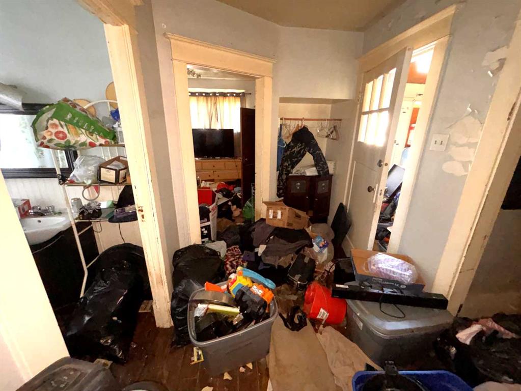 Picture for 331 50 Avenue 