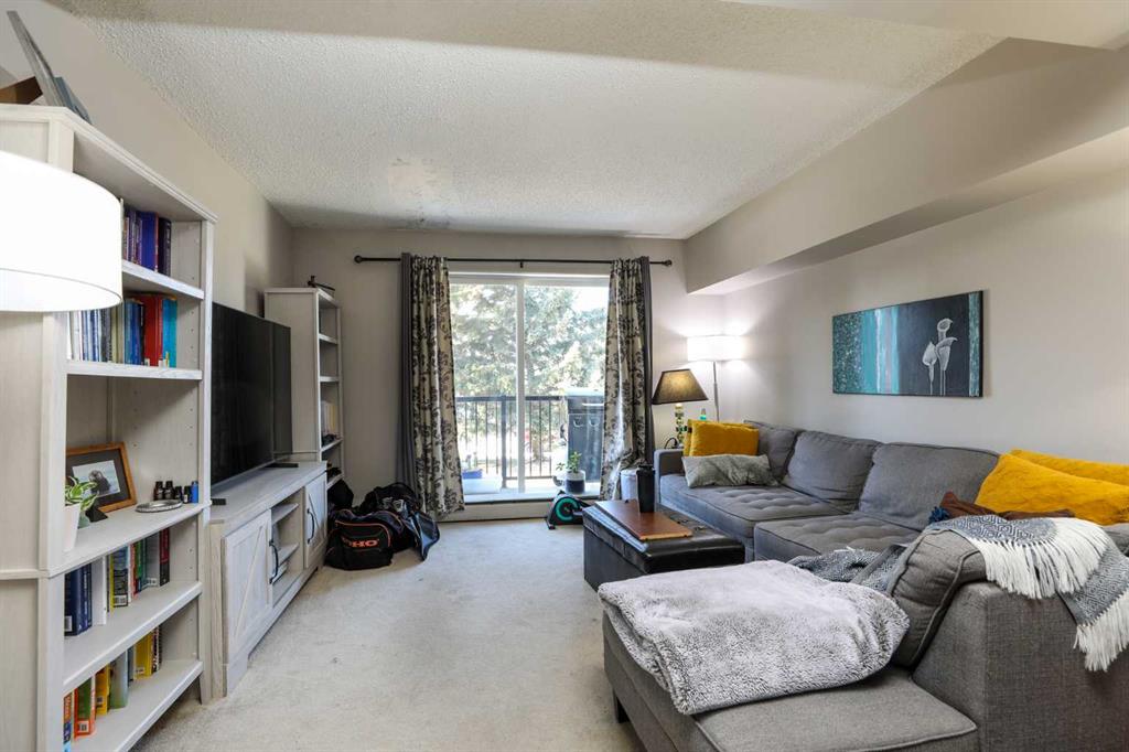 Picture for 16, 1619 Scenic Heights S