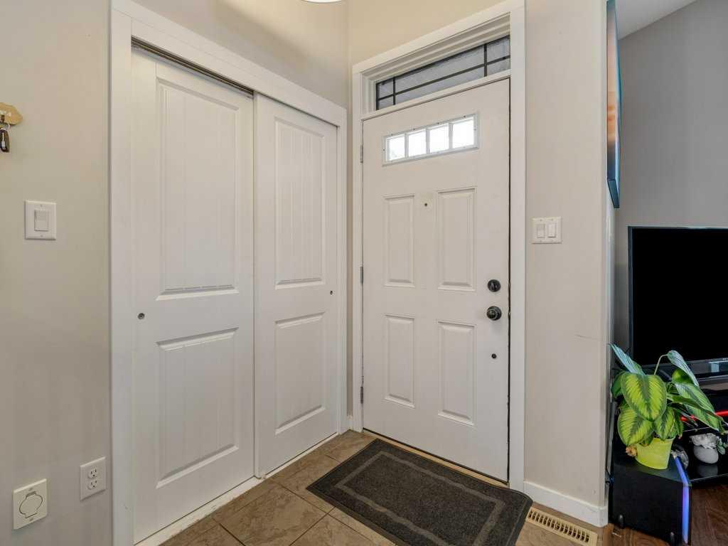 Picture for 461 Lynx Terrace N