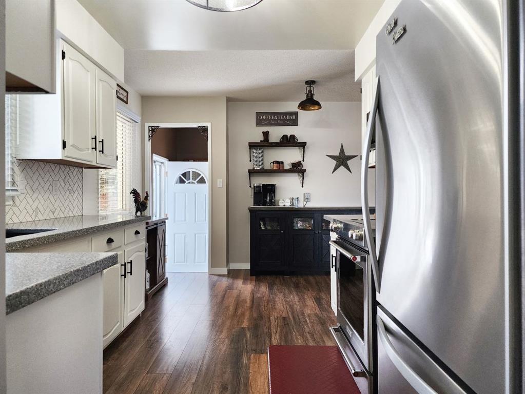 Picture for 4810 4 Street E