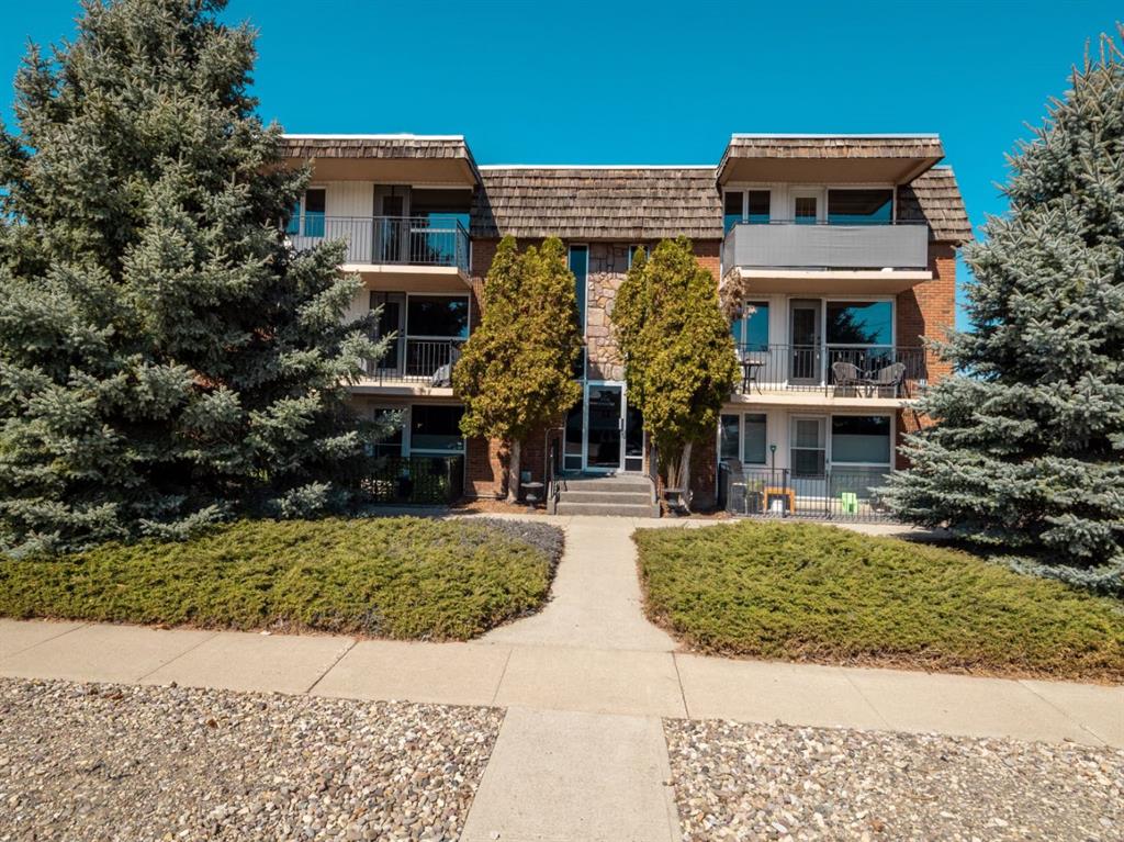 Picture for 302, 1716 Henderson Lake Boulevard S