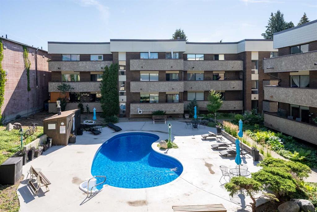 Picture for 209, 2207 8 Avenue S