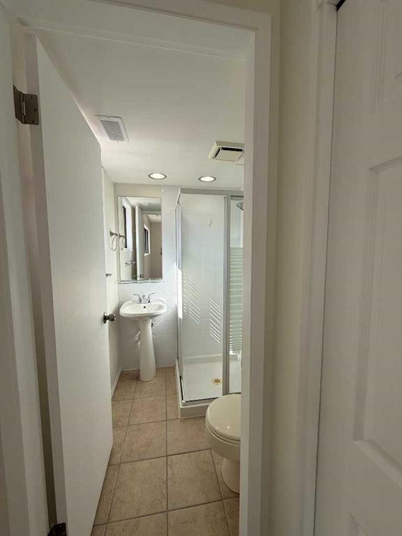 Picture for 209, 2207 8 Avenue S