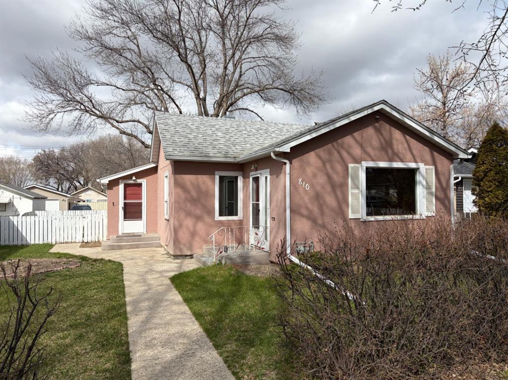 Picture for 810 12A Street N