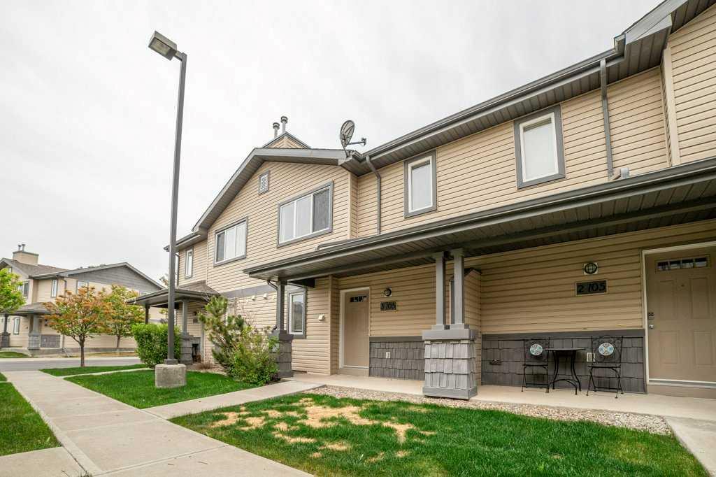 Picture for 3, 105 Silkstone Road W