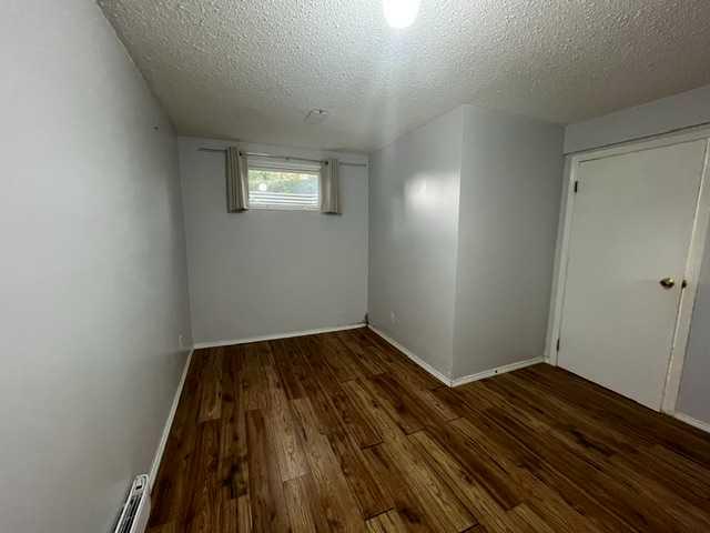 Picture for 170 Pensacola Court W