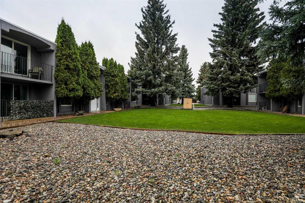 Picture for R203, 2004 13 Avenue N