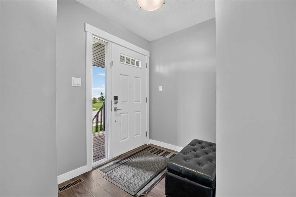 Picture for 285 Coalbanks Boulevard W