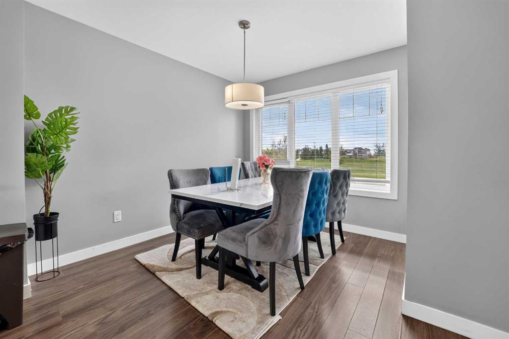 Picture for 285 Coalbanks Boulevard W