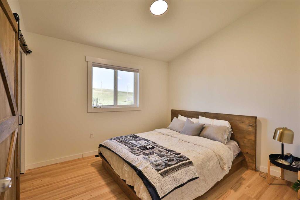 Picture for 24004 RR 260A   https://www.cirrealty.ca/reb/ldar/6/A2250996_23.jpg