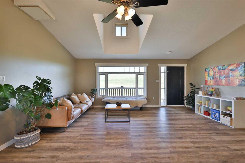 Picture for 24004 RR 260A   https://www.cirrealty.ca/reb/ldar/6/A2250996_8.jpg