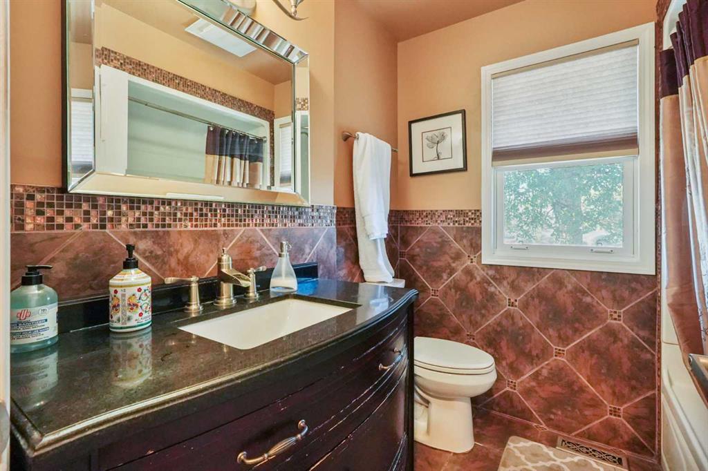 Picture for 121S 100W   https://www.cirrealty.ca/reb/ldar/6/A2262466_10.jpg