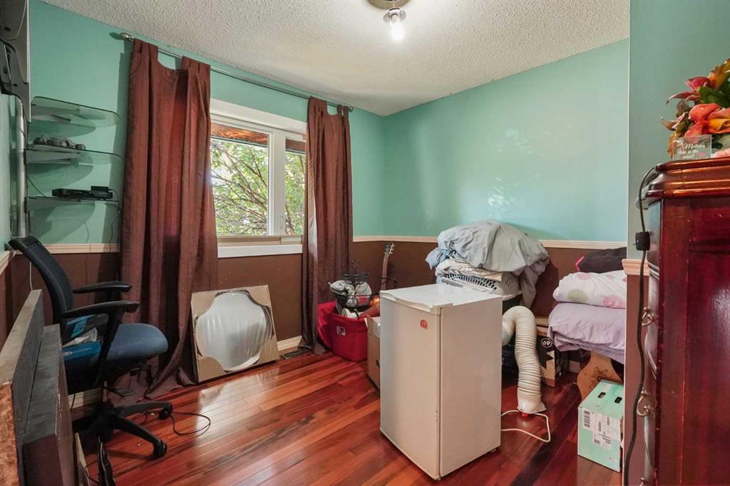 Picture for 121S 100W   https://www.cirrealty.ca/reb/ldar/6/A2262466_11.jpg