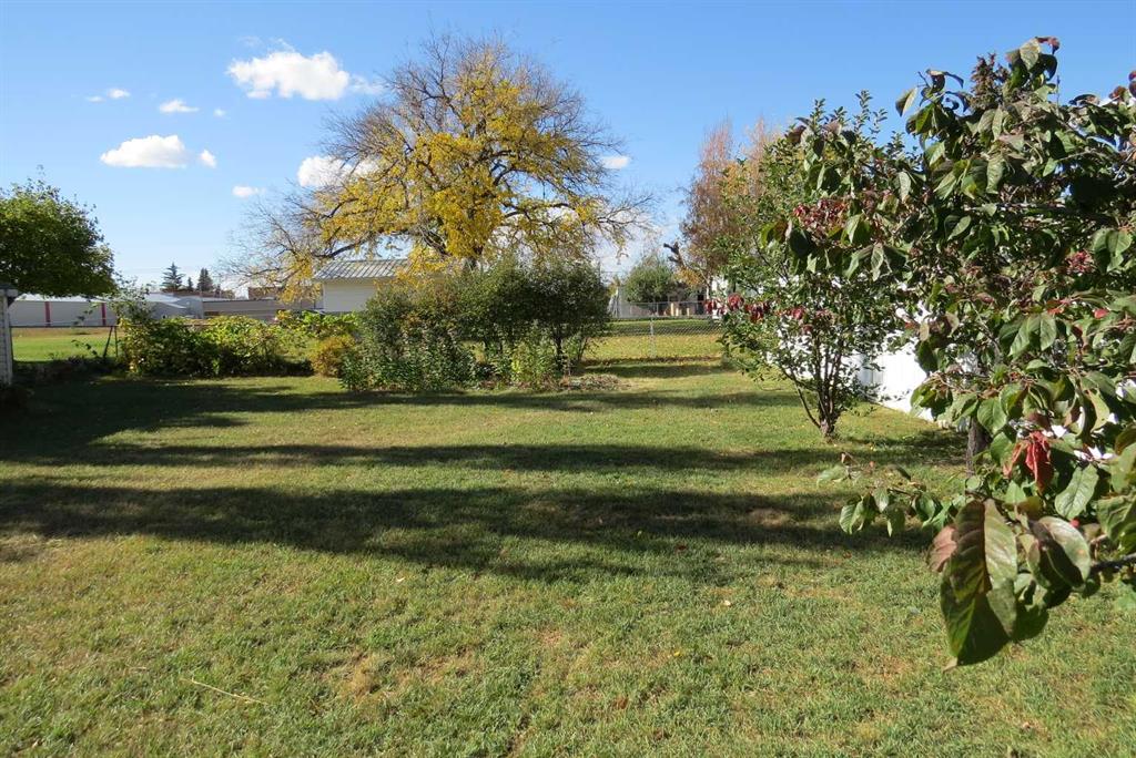 Picture for 80N 100E   https://www.cirrealty.ca/reb/ldar/6/A2263766_16.jpg