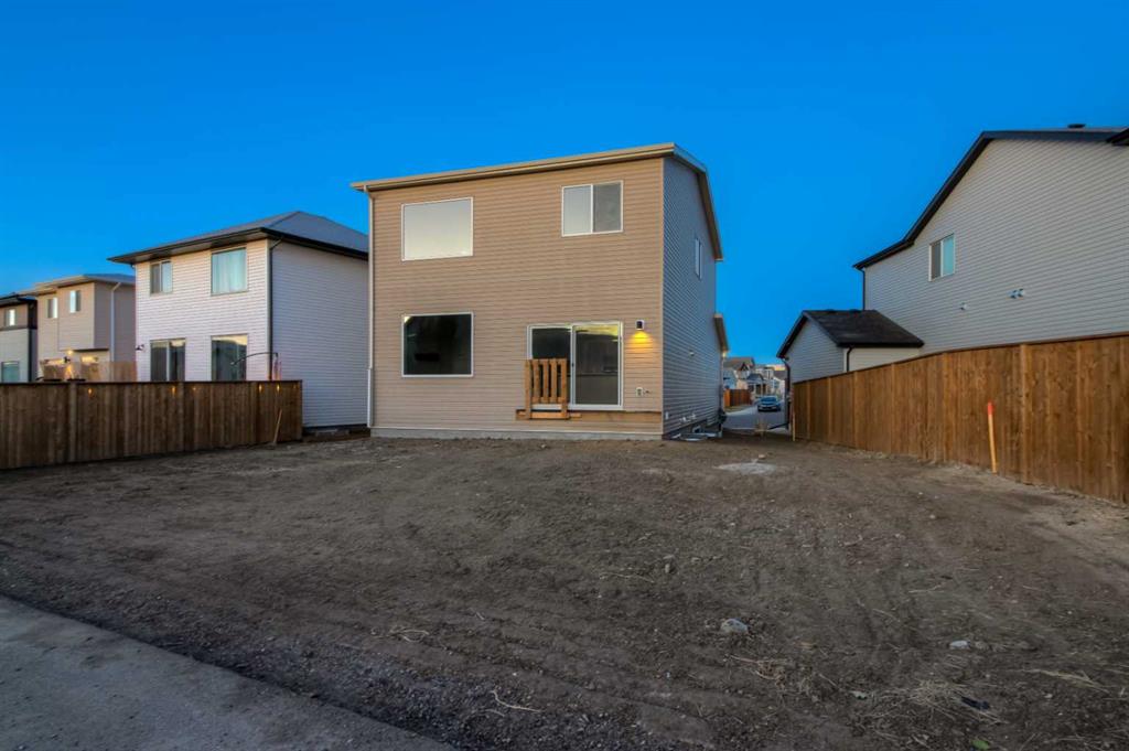 Picture for 35 Miners Road W