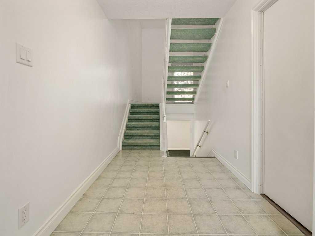 Picture for 5, 1520 23 Avenue N