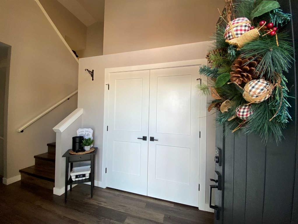 Picture for 4237 60 Avenue 