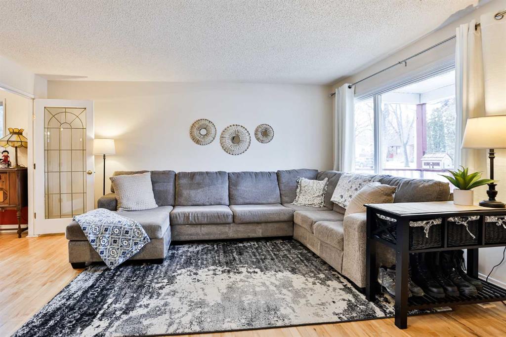 Picture for 815 20 Street S