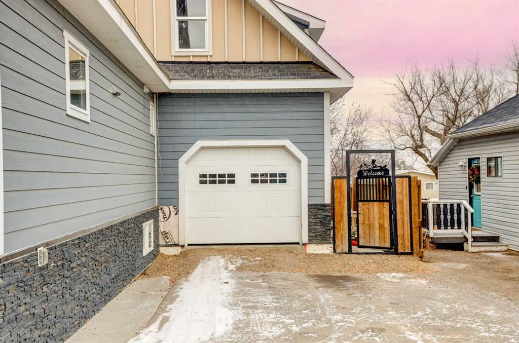 Picture for 116 4 Avenue E