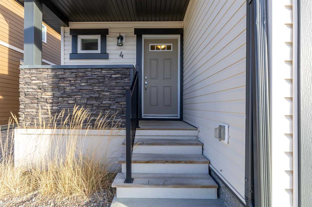 Picture for 4, 1202 Keystone Road W