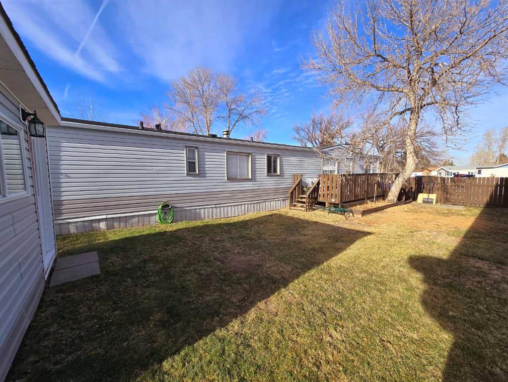 Picture for 61, 1410 43 Street S