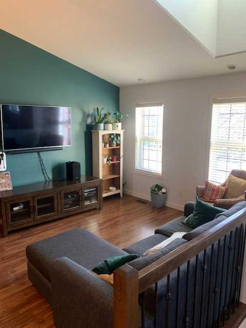 Picture for 133 Lynx Road N