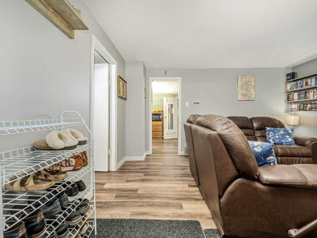 Picture for 1026 7 Street N