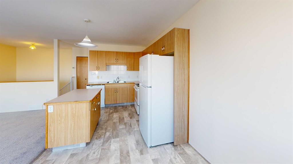 Picture for 4, 236 St. James Boulevard N