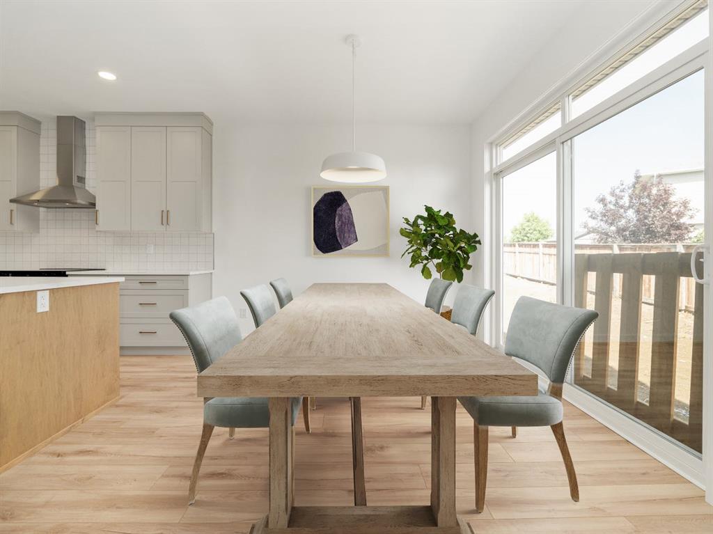 Picture for 730 Violet Place W