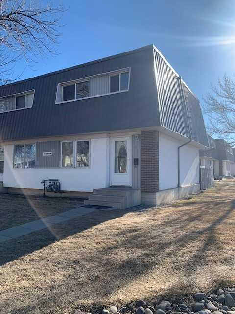 Picture for 4, 1601 23 Street N