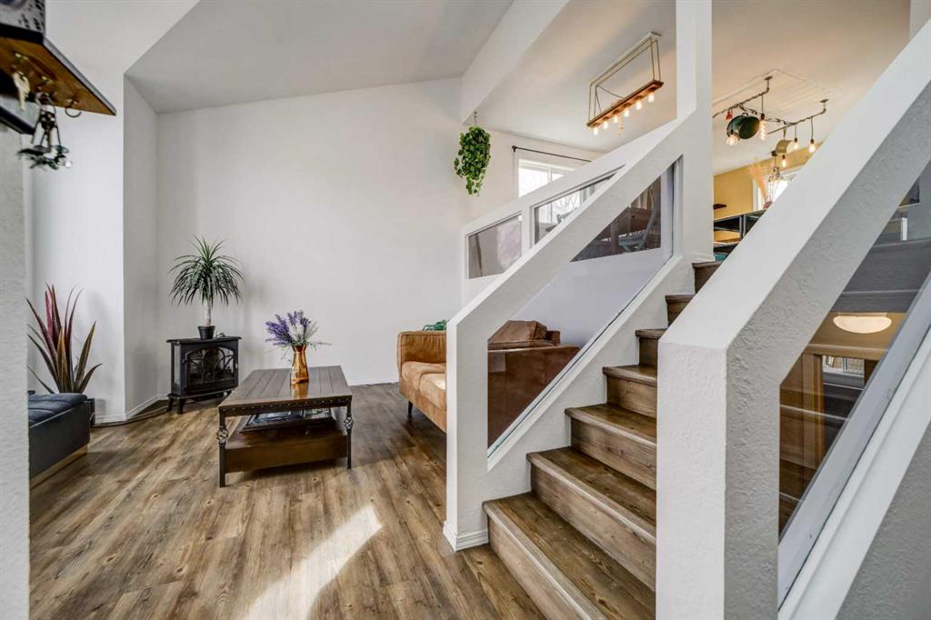 Picture for 213 Mt Blakiston Road W