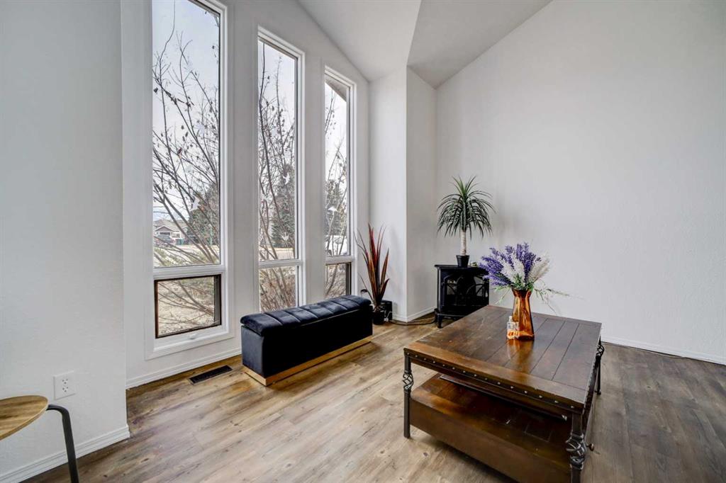 Picture for 213 Mt Blakiston Road W