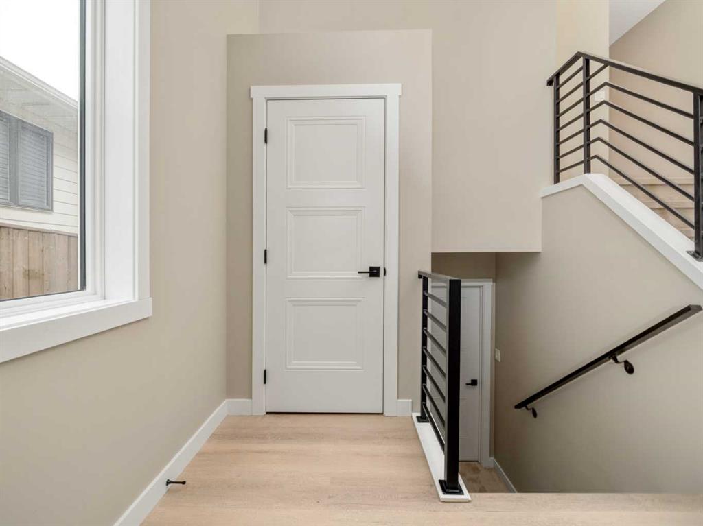 Picture for 409 Rivergrove Chase W