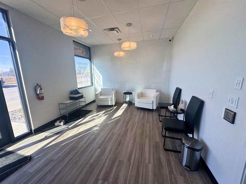 Picture for 20, 3751 Mayor Magrath Drive S