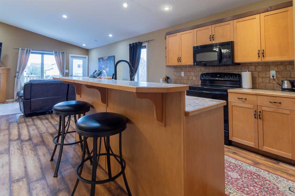 Picture for 73 Heritage Circle W