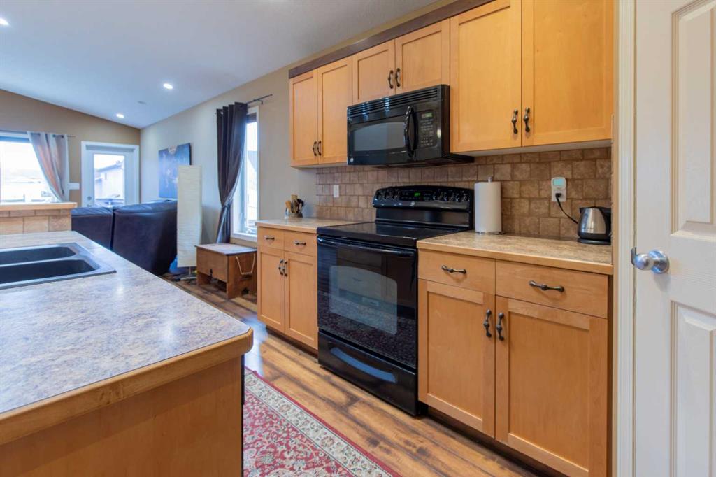 Picture for 73 Heritage Circle W