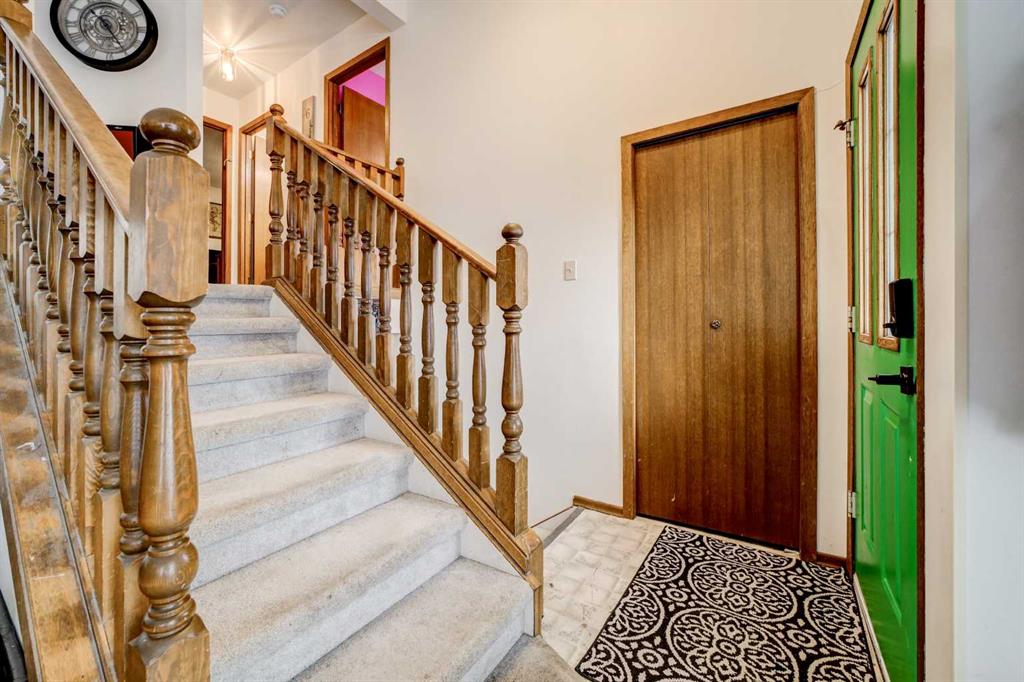 Picture for 131 Beaverbrook Road N