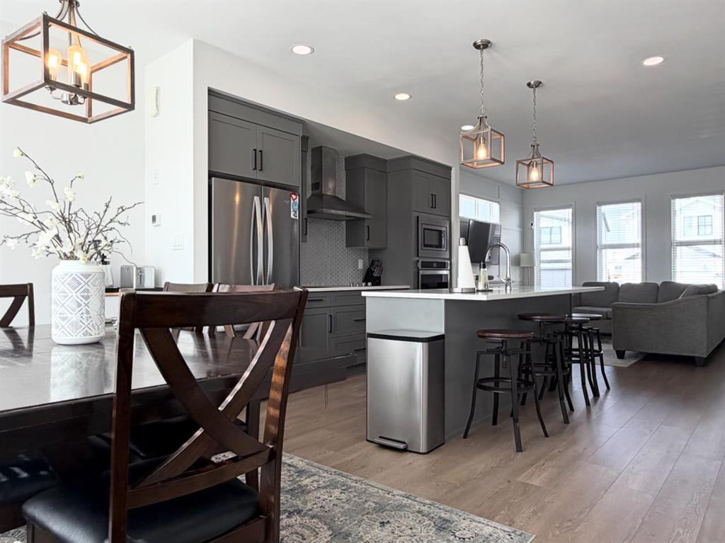 Picture for 47 Blackwolf Pass N