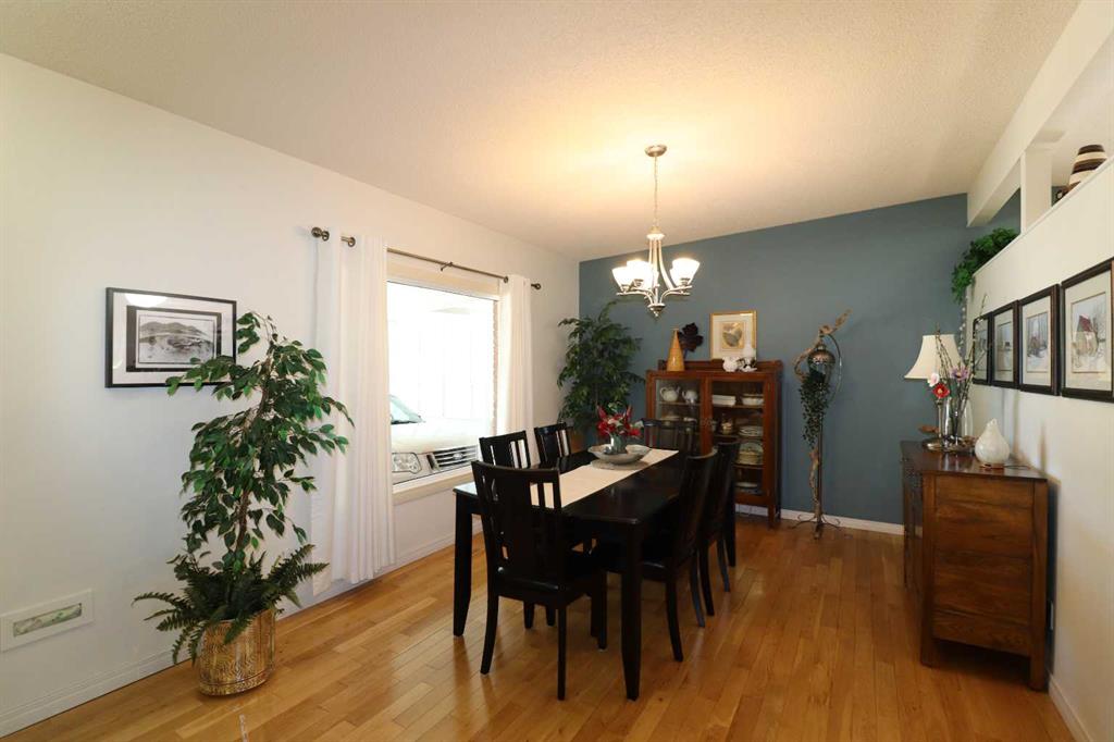 Picture for 1723 Lakemount Boulevard S