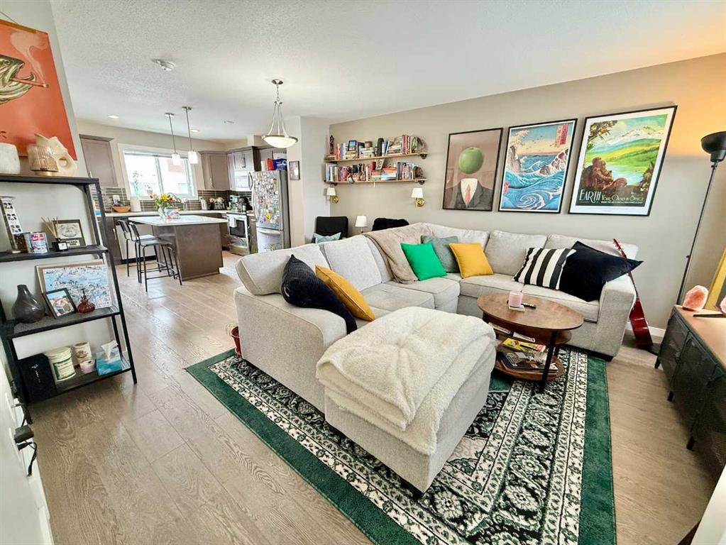 Picture for 3, 1134 Keystone Road W