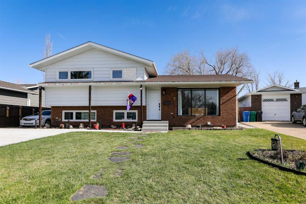 Picture for 97 Laval Court W