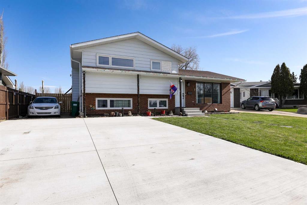 Picture for 97 Laval Court W