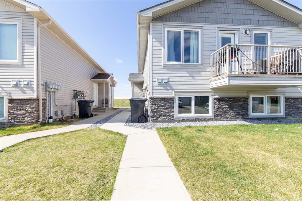 Picture for 3(C), 4406 Lake Drive 