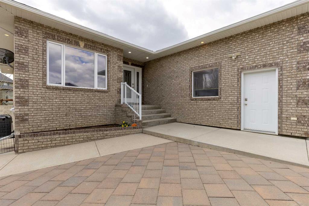 Picture for 630 Couleecreek Place S