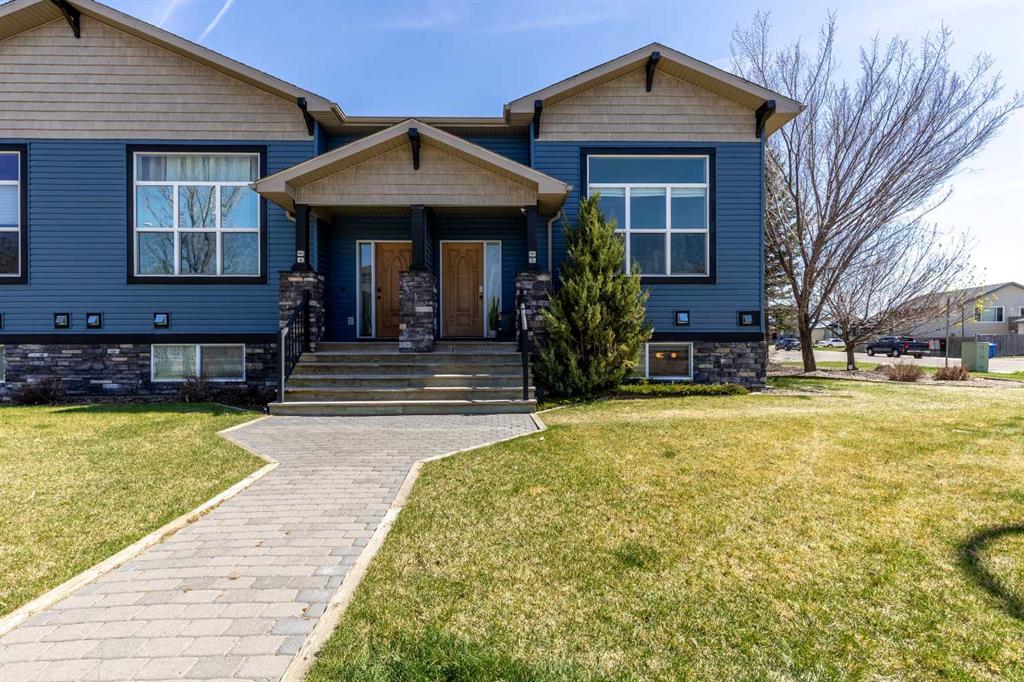 Picture for 5, 16 Sunridge Boulevard W