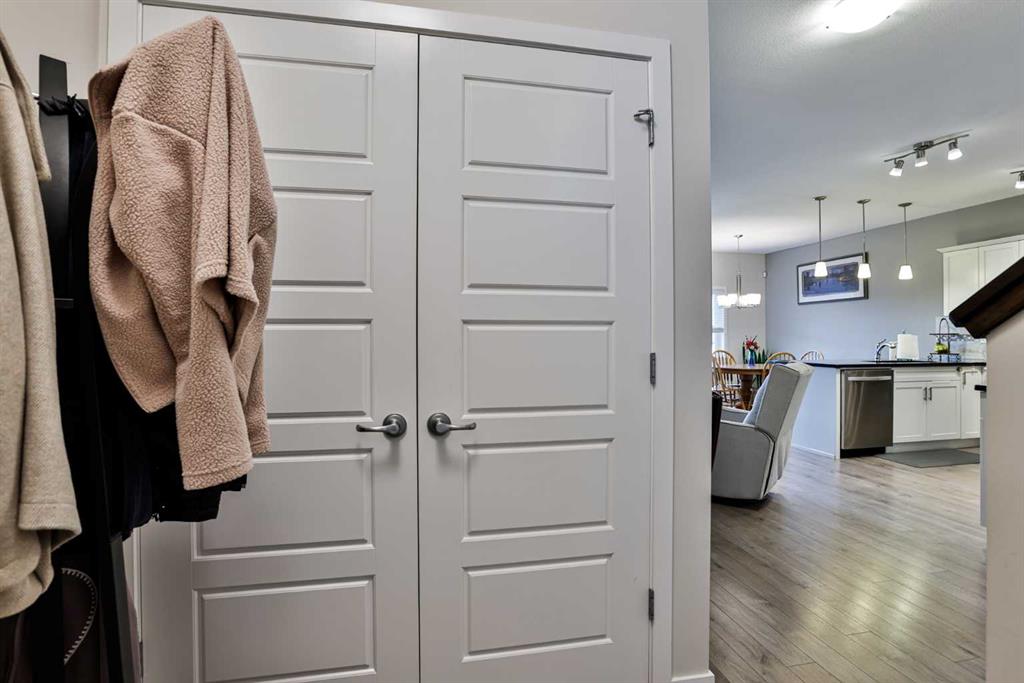 Picture for 241 Lasalle Terrace W