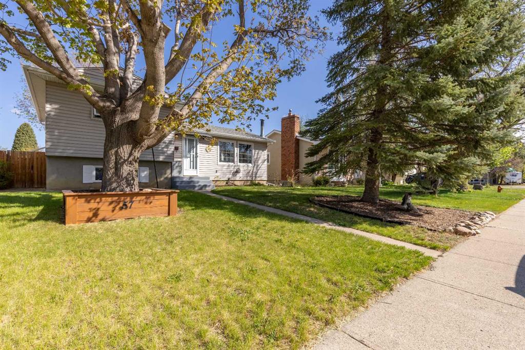 Picture for 57 Honeysuckle Road N