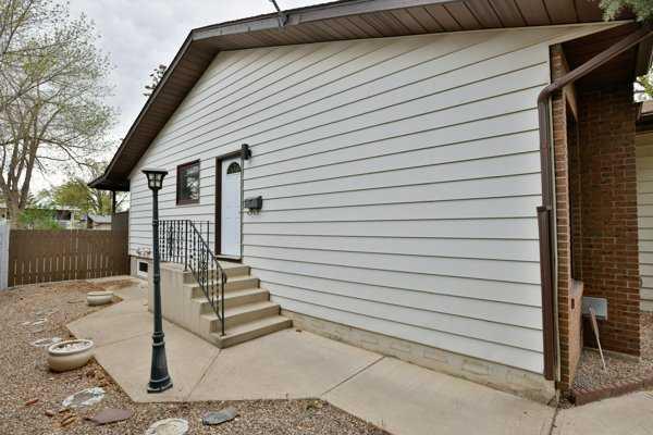 Picture for 418 Dieppe Boulevard S